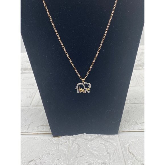 Mother and Daughter  Elephant Necklace Pendant - Picture 2 of 9